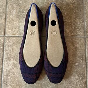 Rothys Cranbery Plaid size 8.5